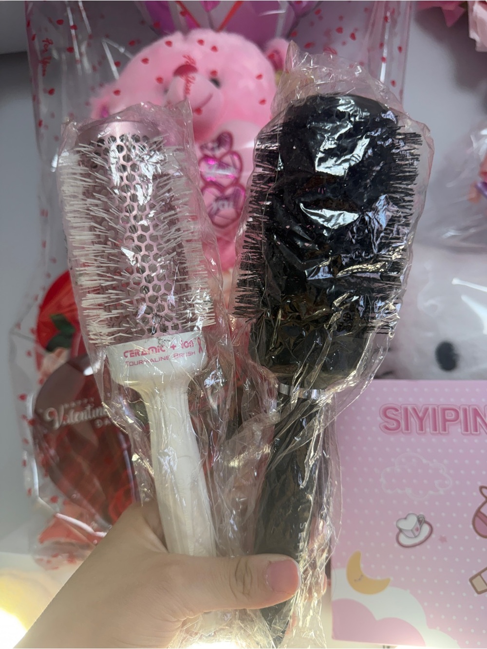 💗Round Vent & Paddle Hair Brush Duo - White & Black💗